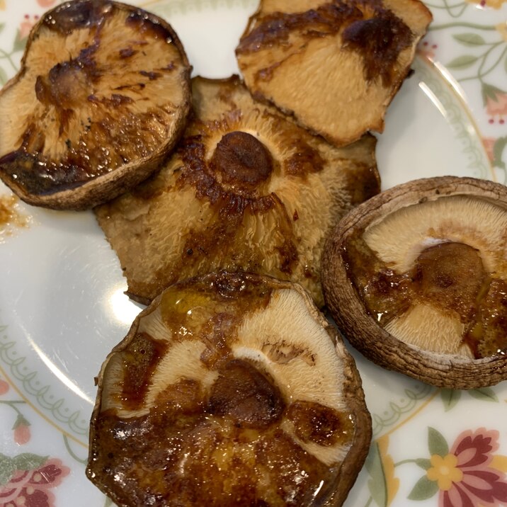 簡単 椎茸のバター醤油焼き